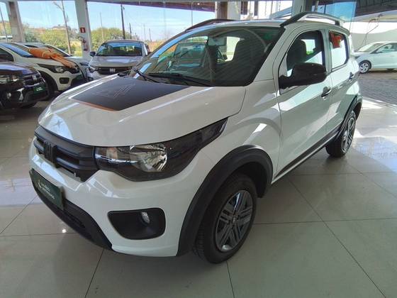 FIAT MOBI 1.0 FIREFLY FLEX TREKKING MANUAL